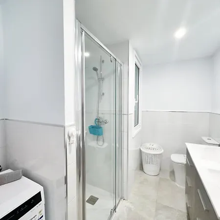Piso 4 Salgueira 2 شقة *